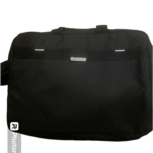 OGIO Voyager Messenger/ Laptop Bag_ Men or Women_Black - Picture 8 of 11